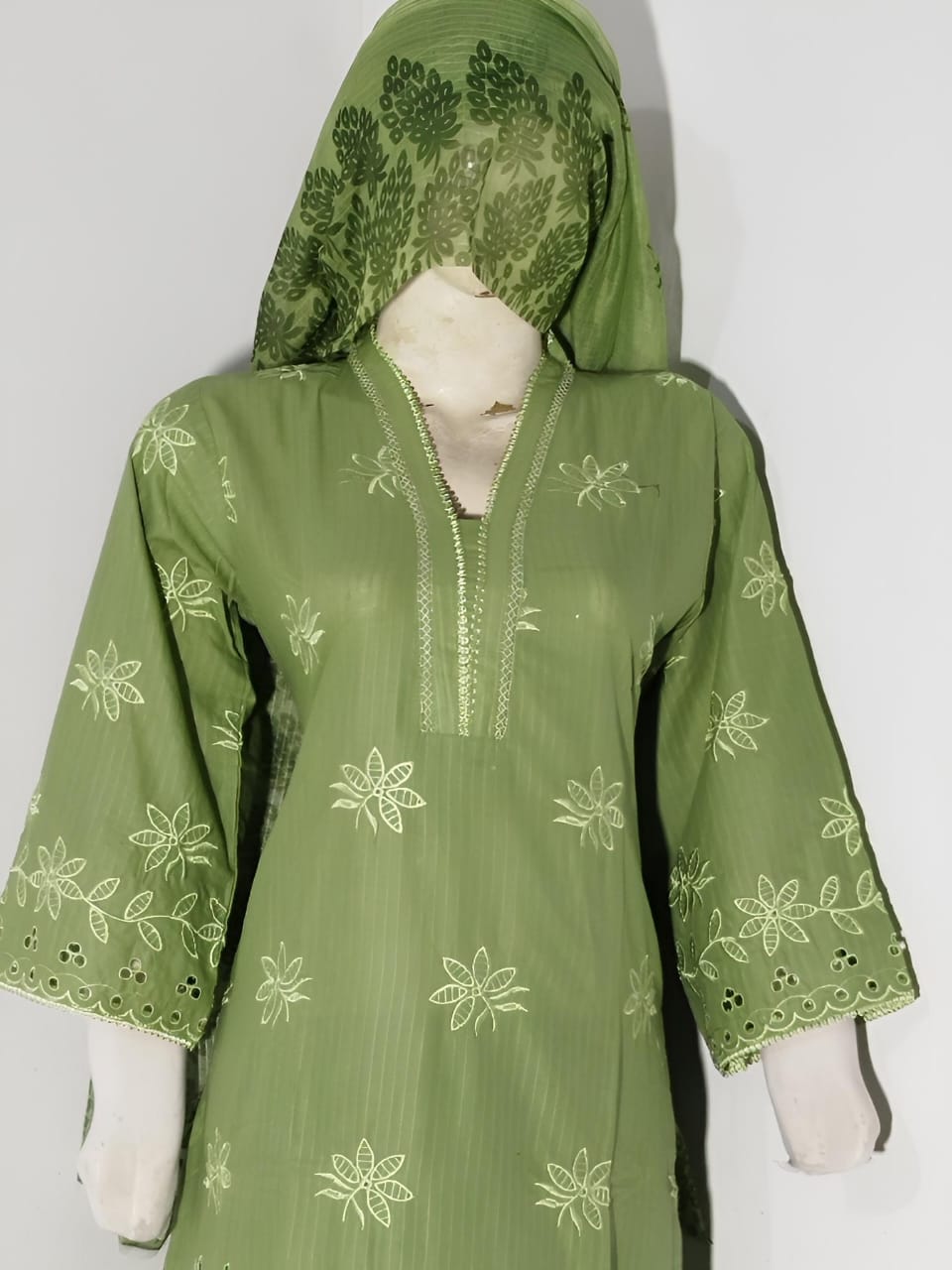 Embroidered Cotton Garara Suit – Minar Dupatta (3PC)