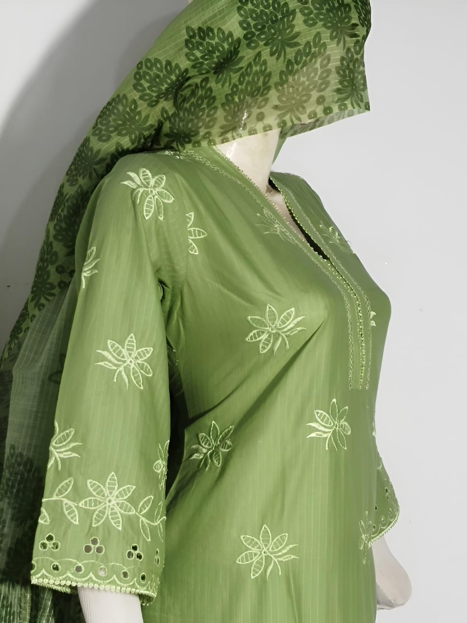 Embroidered Cotton Garara Suit – Minar Dupatta (3PC)