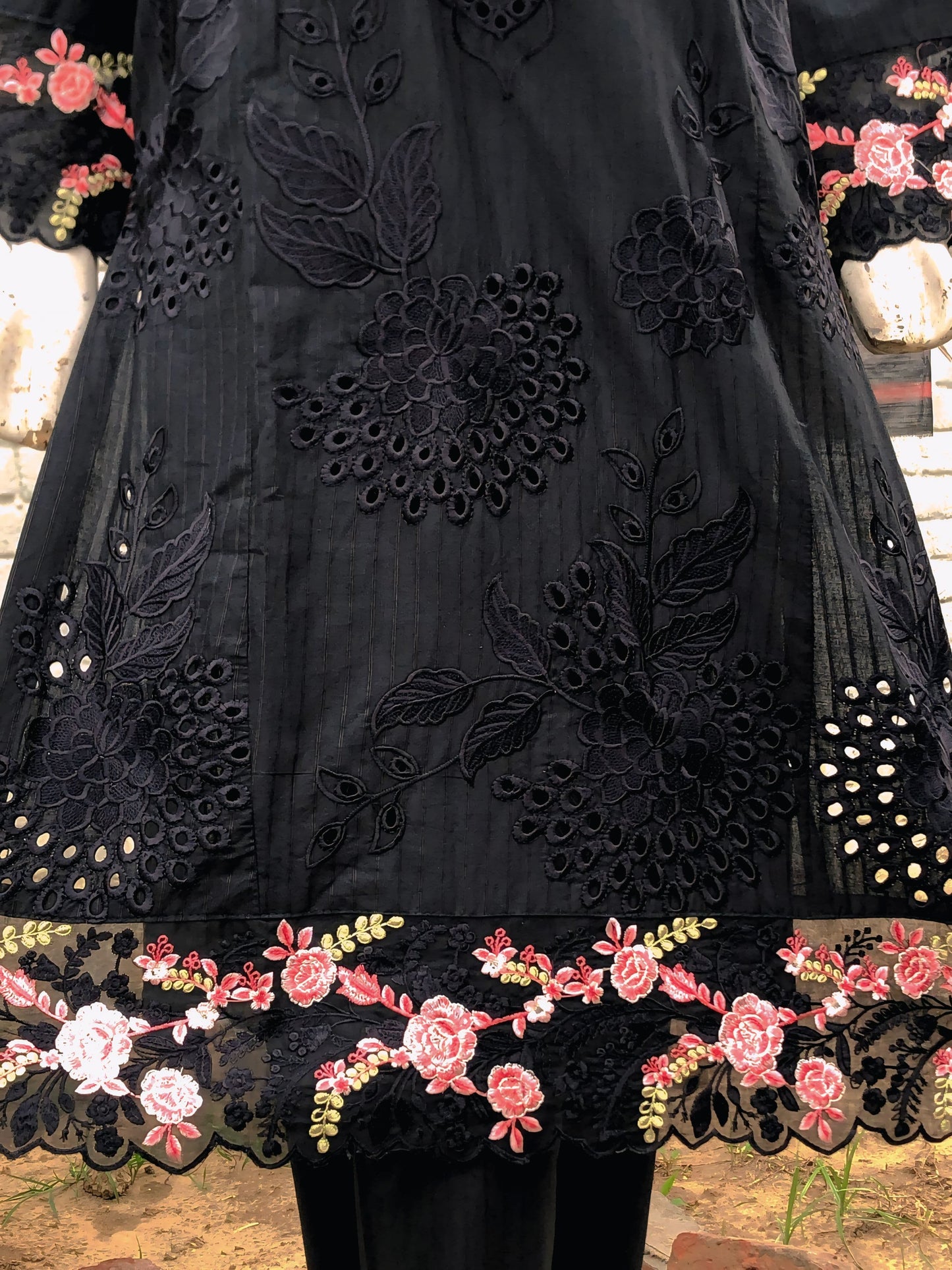 Lavender Mirror Embroidered Cotton Suit – 3PC